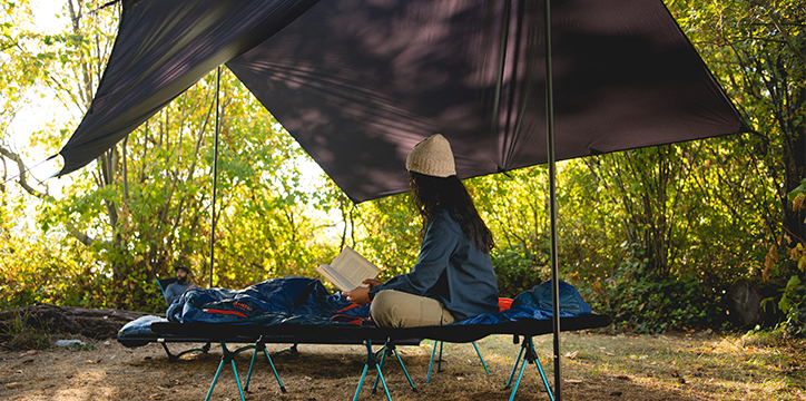 Ultra lightweight top camp bed